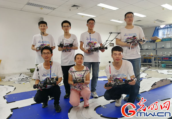 太阳成集团tyc122ccvip现实版“四驱兄弟” 获全国智能车竞赛特等奖 太阳成集团tyc122ccvip现实版“四驱兄弟” 获全国智能车竞赛特等奖